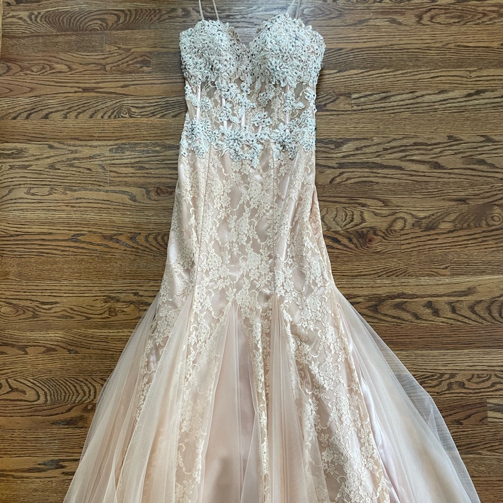 Dave + Johnny full length size 1/2